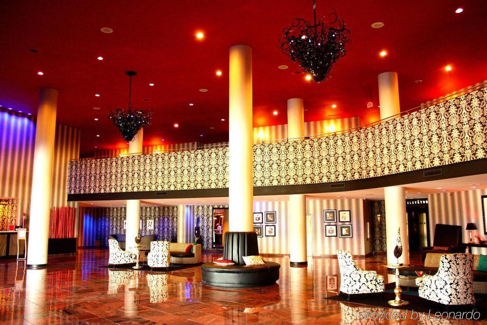 Hotel Wyndham Garden Norfolk Downtown Exterior foto